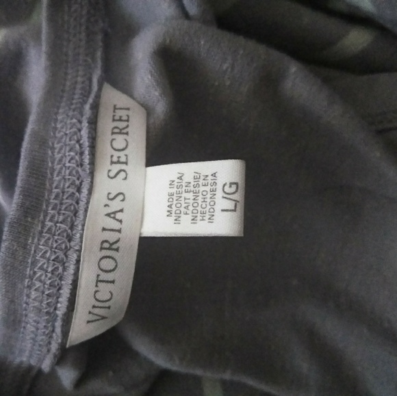 Victoria Secret beach dress/swim coverup - Picture 5 of 5